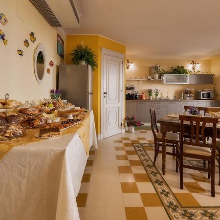 Casa Manzella Bed & Breakfast Terrasini Dış mekan fotoğraf