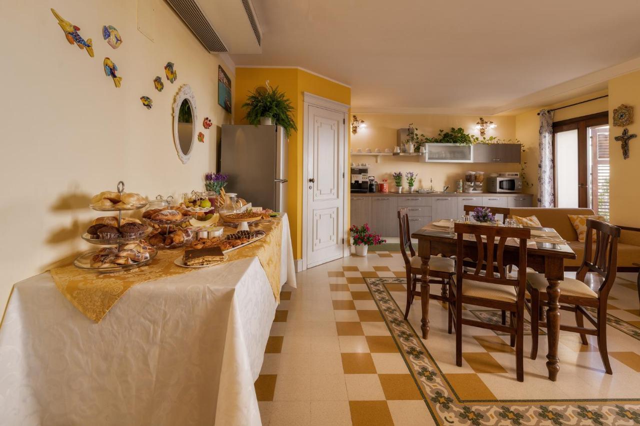 Casa Manzella Bed & Breakfast Terrasini Dış mekan fotoğraf